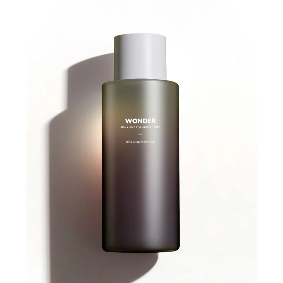 Haruharu Wonder – Black Rice Hyaluronic Toner