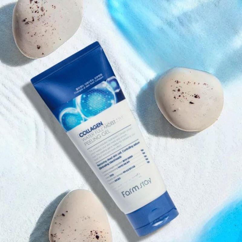Farmstay – Collagen Water Full Moist Deep Cleansing Foam